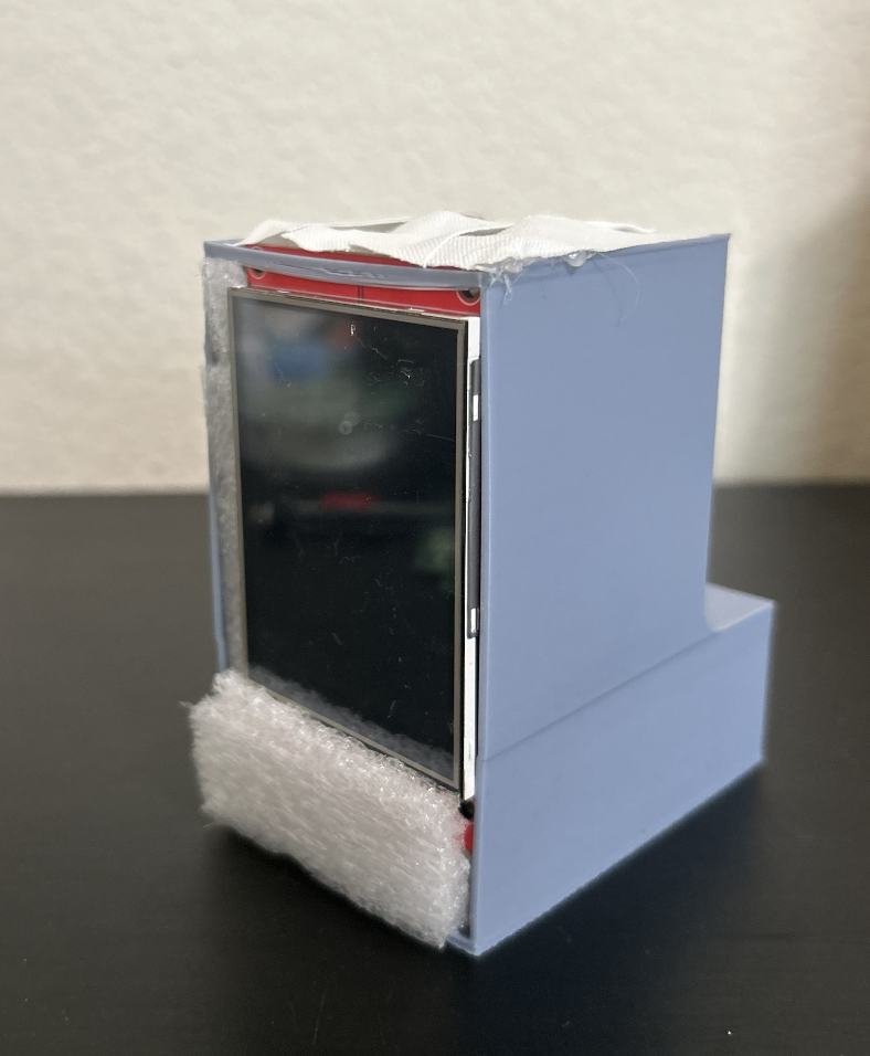 Inhalix smart-inhaler prototype with a TFT display in a blue enclosure